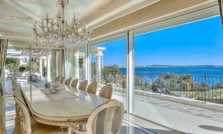 Gallery Cannes doorstep villa 29m 11