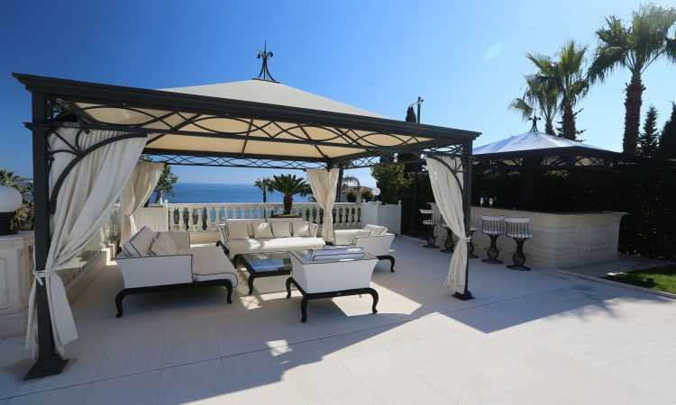 Gallery Cannes doorstep villa 29m 25